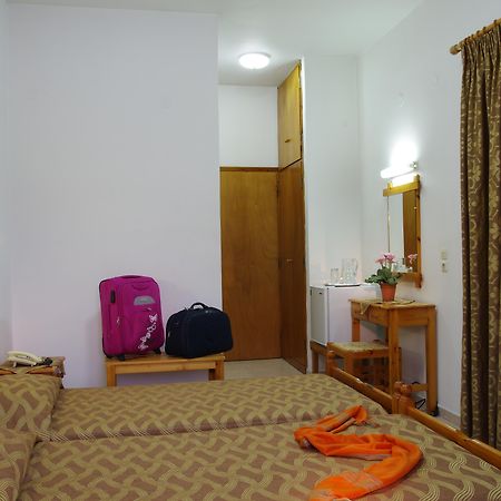 Effie Hotel Skála Esterno foto