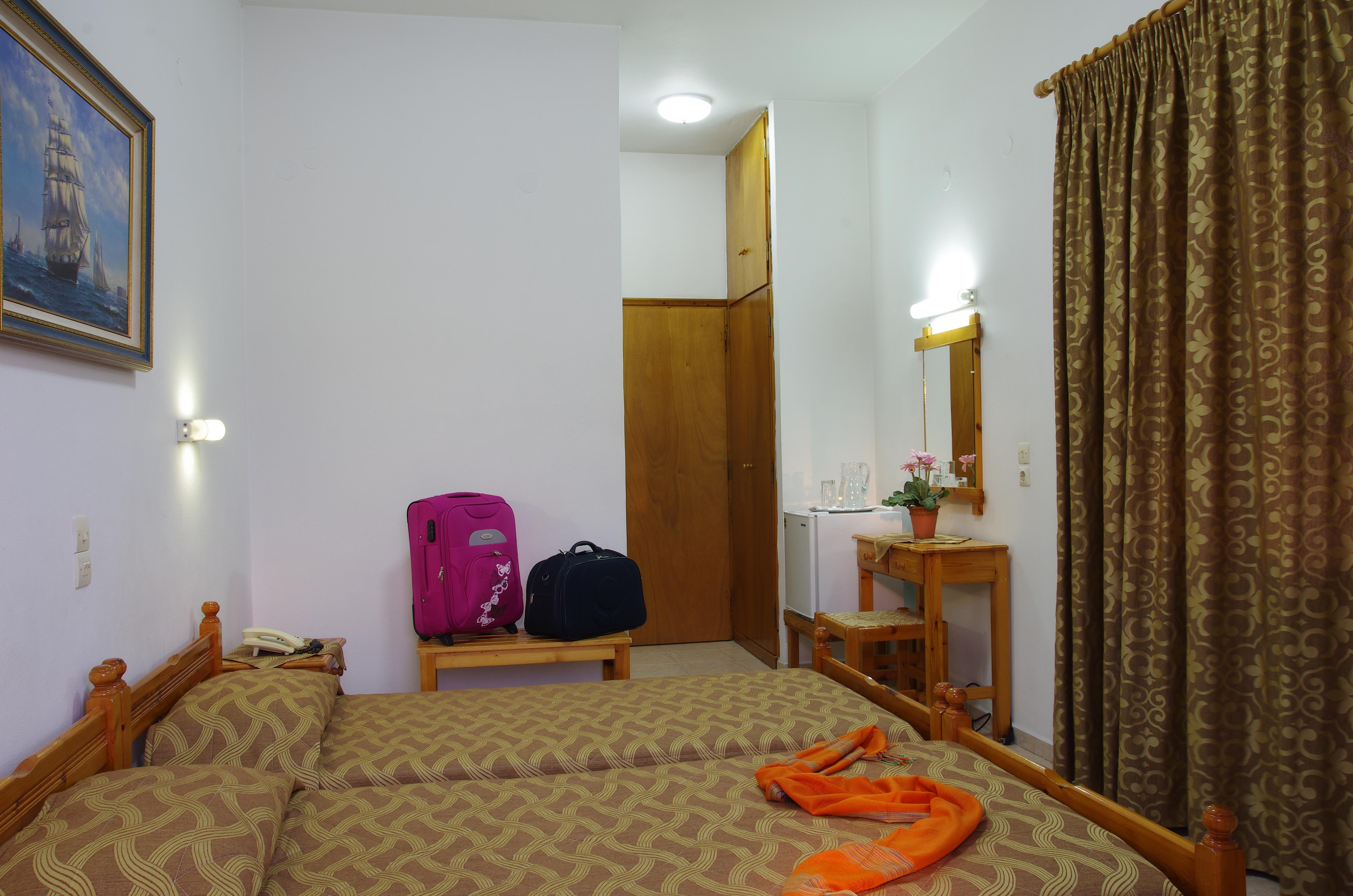 Effie Hotel Skála Esterno foto